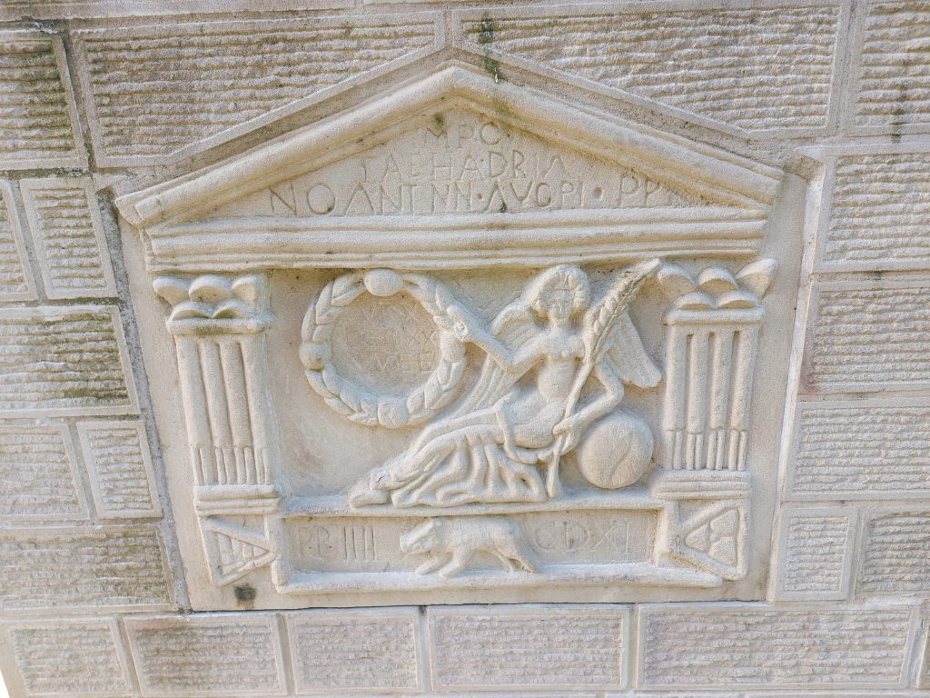 DISCOVERING  THE ANTONINE WALL DISTANCE&nbsp;STONES